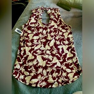 NWT OLD NAVY XS Burgundy & White Patterned Shirt